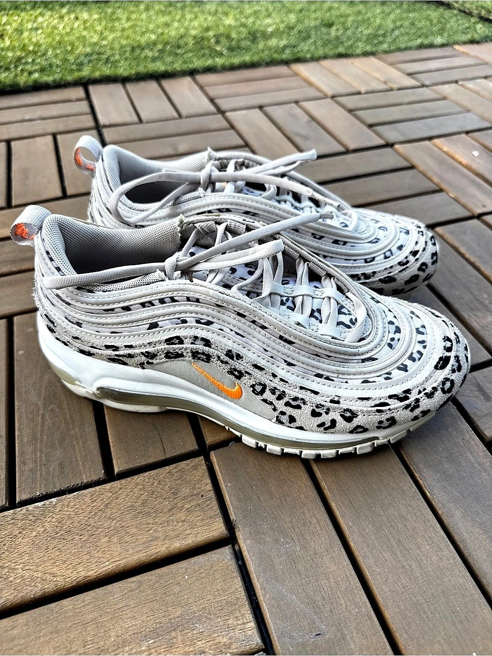 Nike Air Max 97 Leopard (Women's) Leopard Animal Print Sneakers White & Black